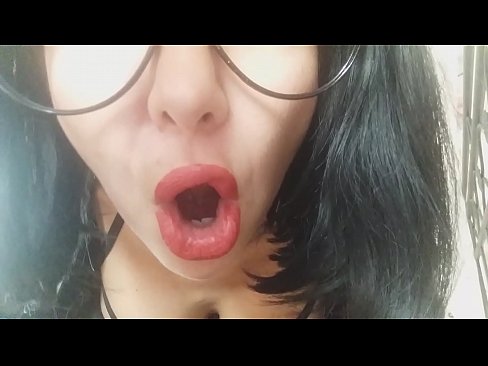 ❤️ Mieloji, tavo patėvis šiandien neleis tau eiti į mokyklą... Man tavęs per daug reikia... ❤️ Porno fb prie mūsų ☑